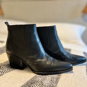 NEW Sam Edelman Western Booties